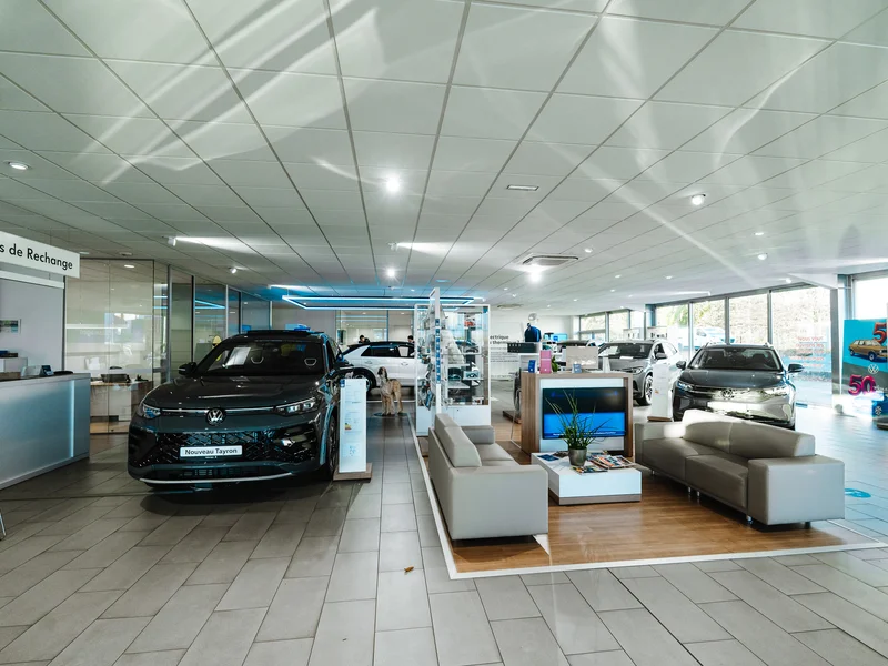 Photo de l'intérieur de la Concession Mouton de Volkswagen Fougères